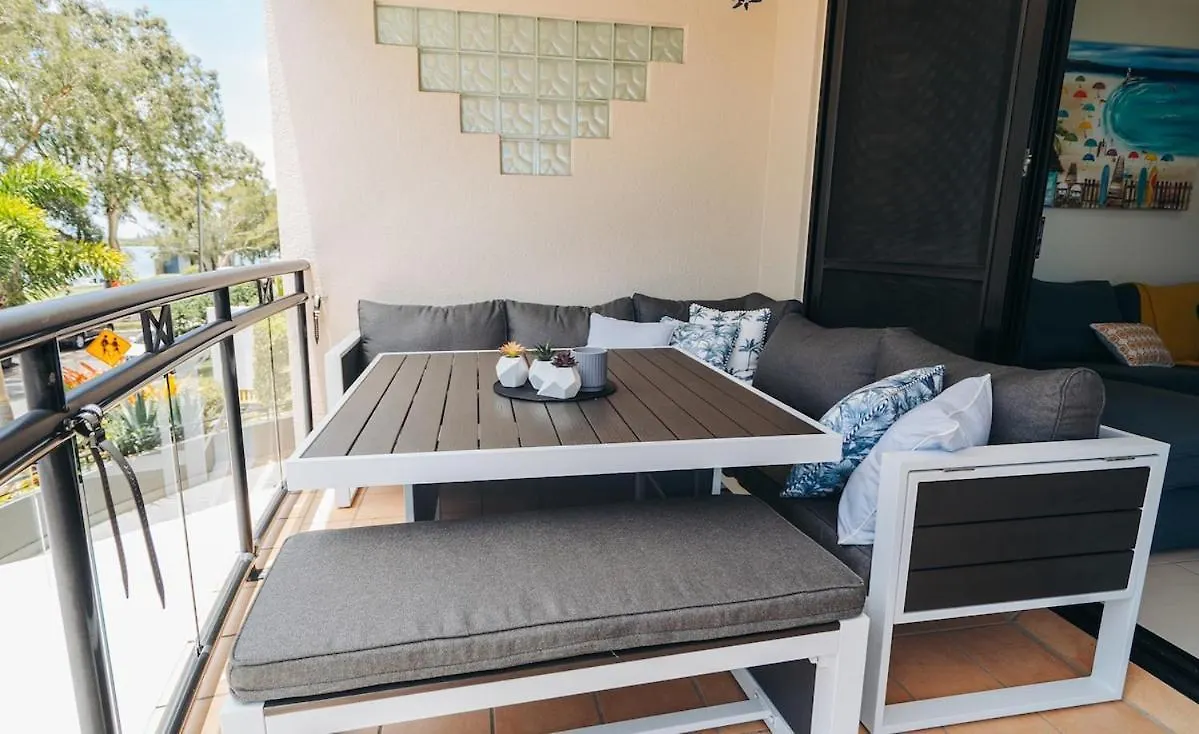 Waterfront Apt Maroochy River Maroochydore 0*,  Australien